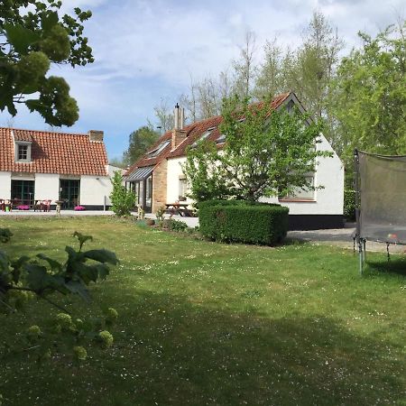 Albatros Bed & Breakfast Koksijde Bagian luar foto