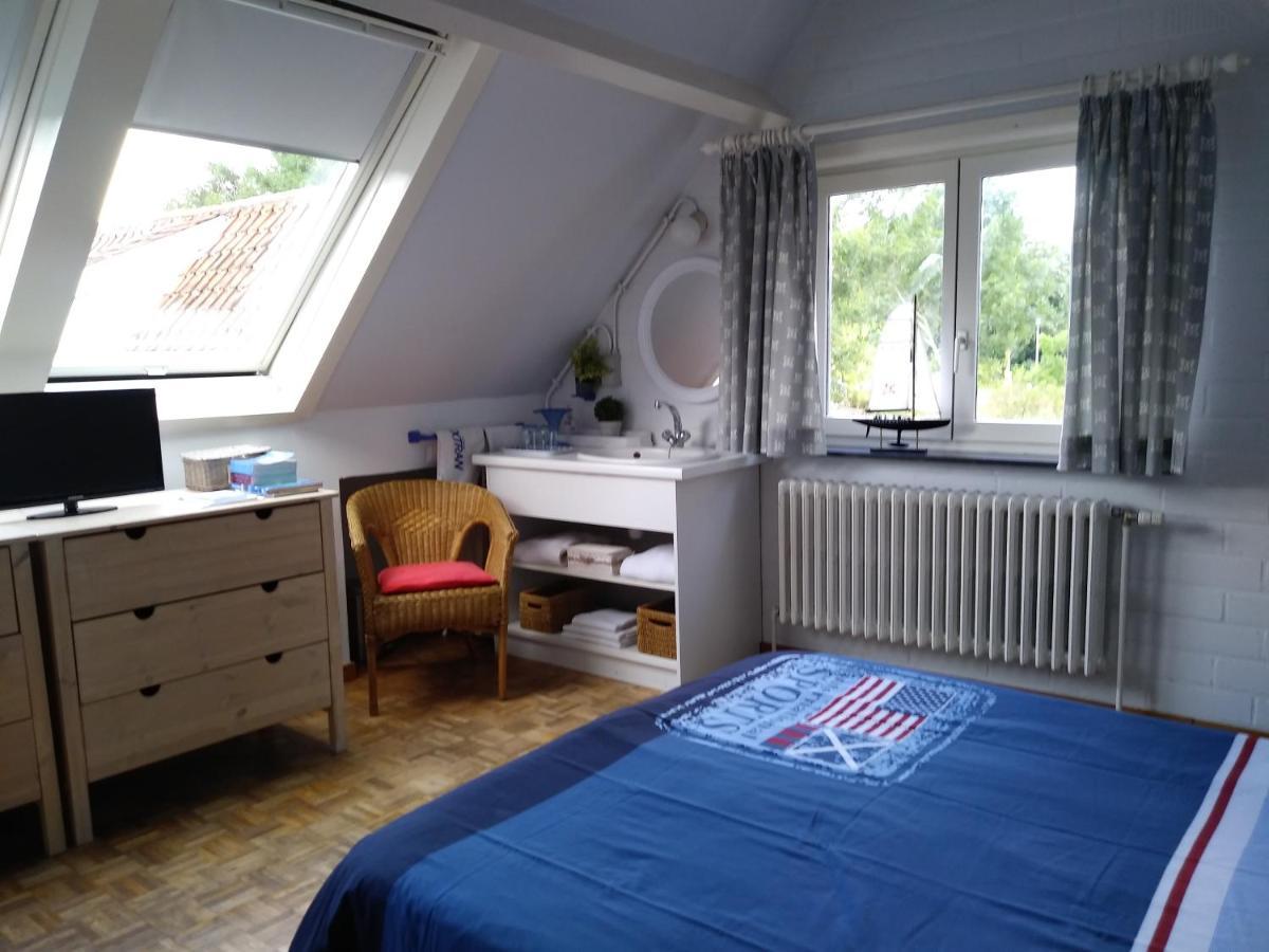 Albatros Bed & Breakfast Koksijde Bagian luar foto